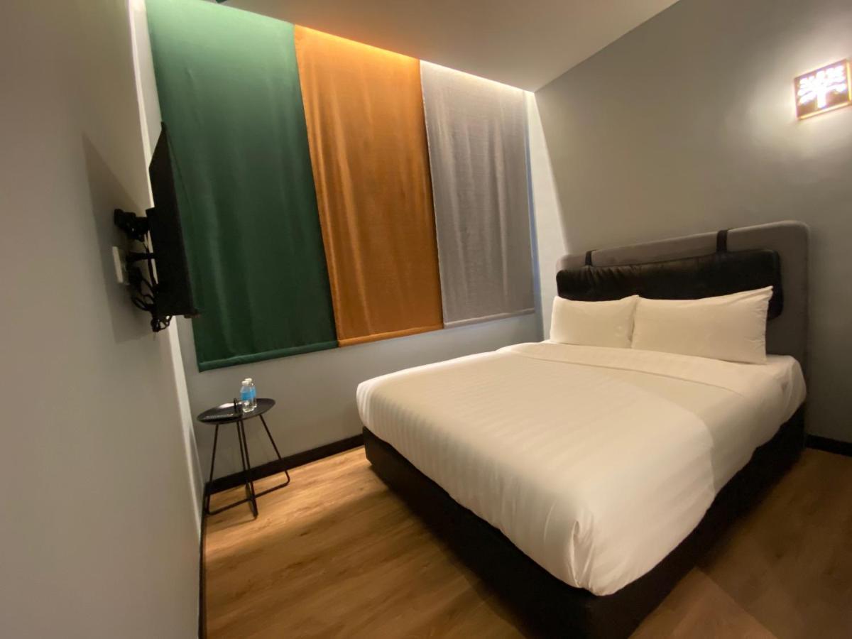 The Seraya Hotel Кота Кинабалу Екстериор снимка