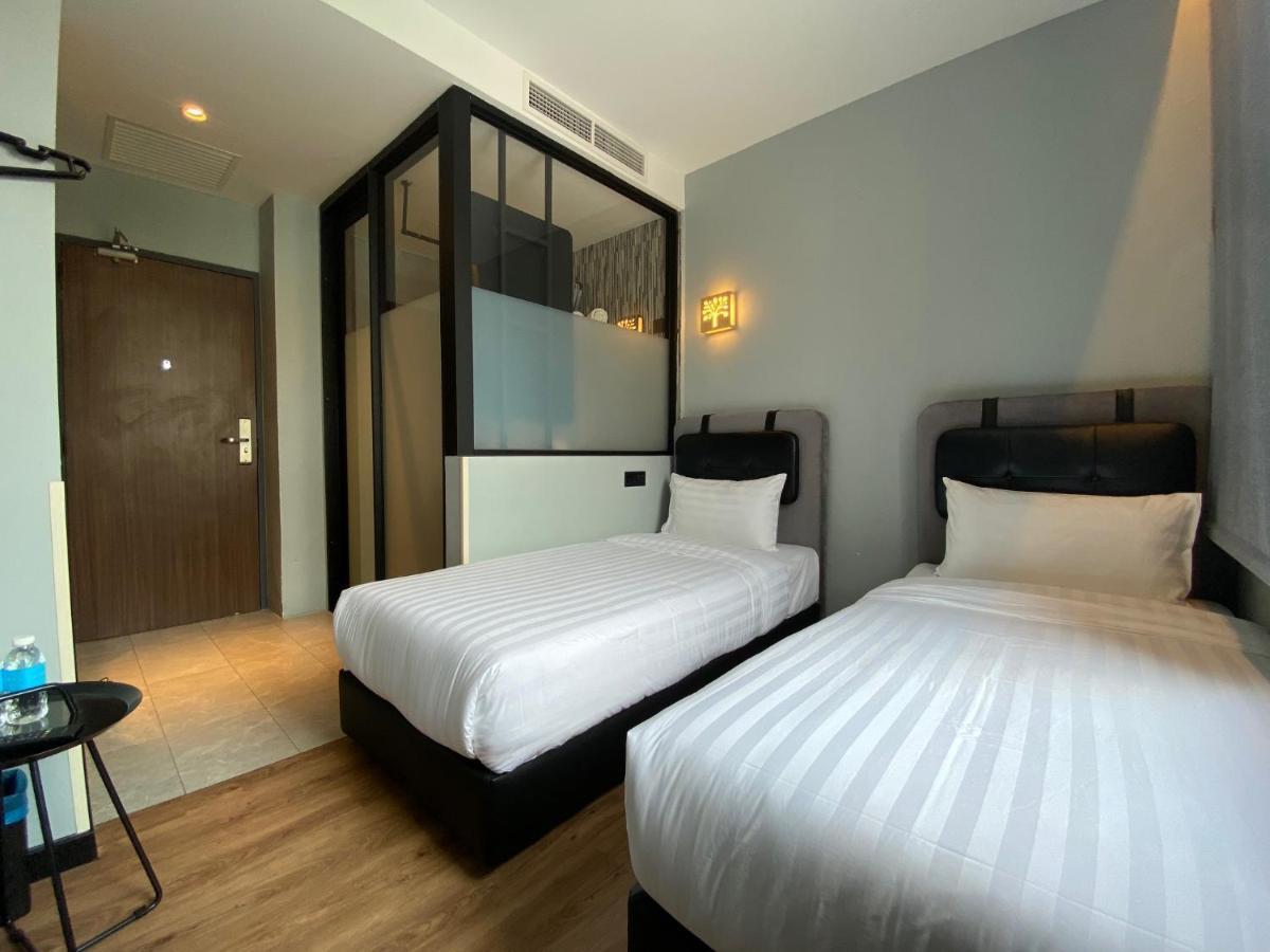 The Seraya Hotel Кота Кинабалу Екстериор снимка